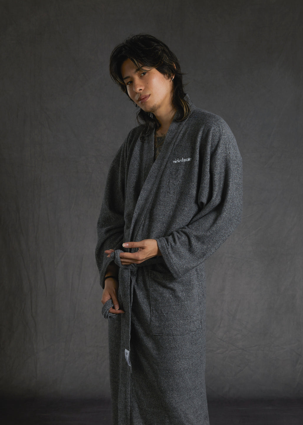 TOWEL GOWN / charcoal